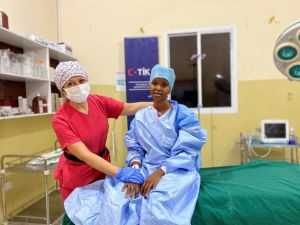 Turkish charities providing free health services in Somalia