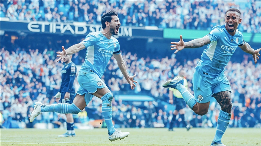 Manchester City clinch Premier League title after 3-2 win over Aston Villa