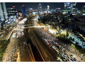 Netanyahu ties government survival to reoccupation of Gaza: Report