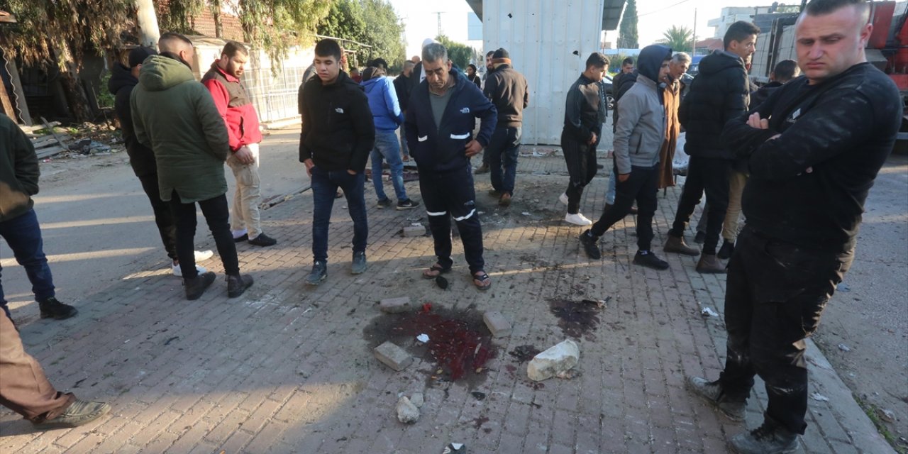 UPDATE 2 - 6 Palestinians killed in Israeli bombing in area of Jenin in occupied West Bank