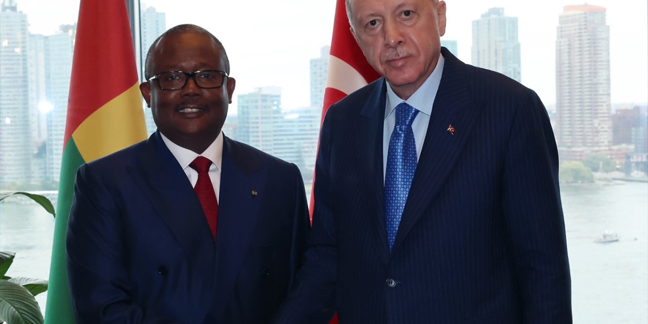 Turkish, Guinea-Bissau presidents meet for talks