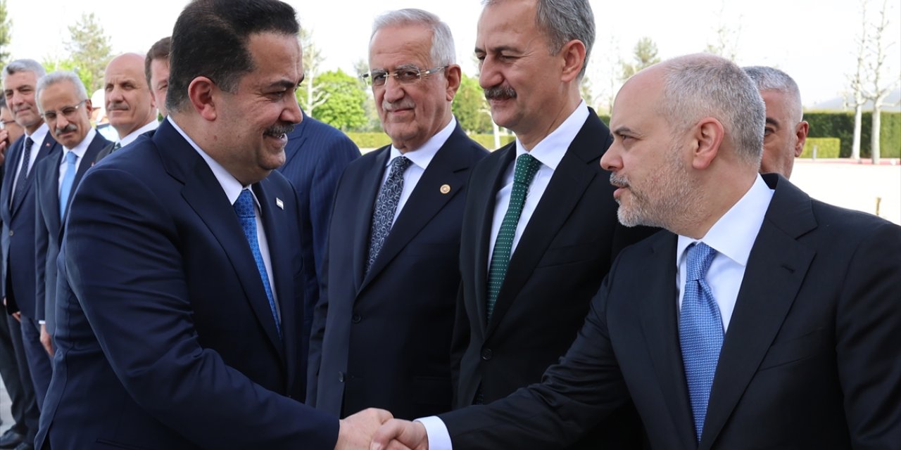 Türkiye’s President Erdogan welcomes Iraqi premier in Ankara