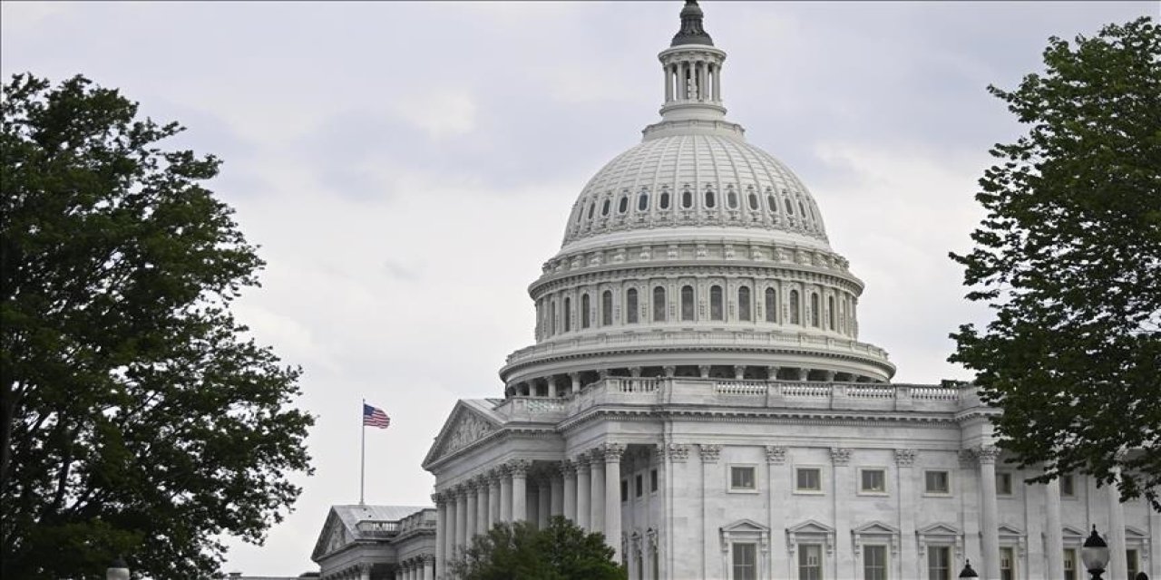 US House passes extension of Obamacare subsidies