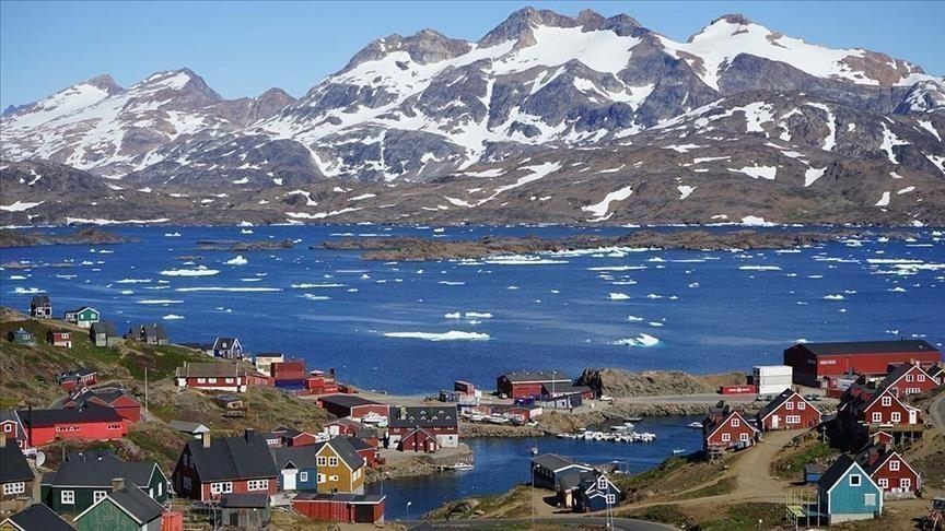 'There are no pressing security threats to Greenland': US Democratic senator