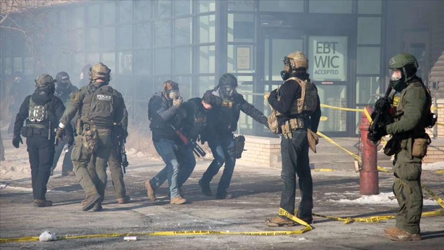 Minnesota governor accuses Trump administration of spreading false narrative after fatal Border Patrol shooting