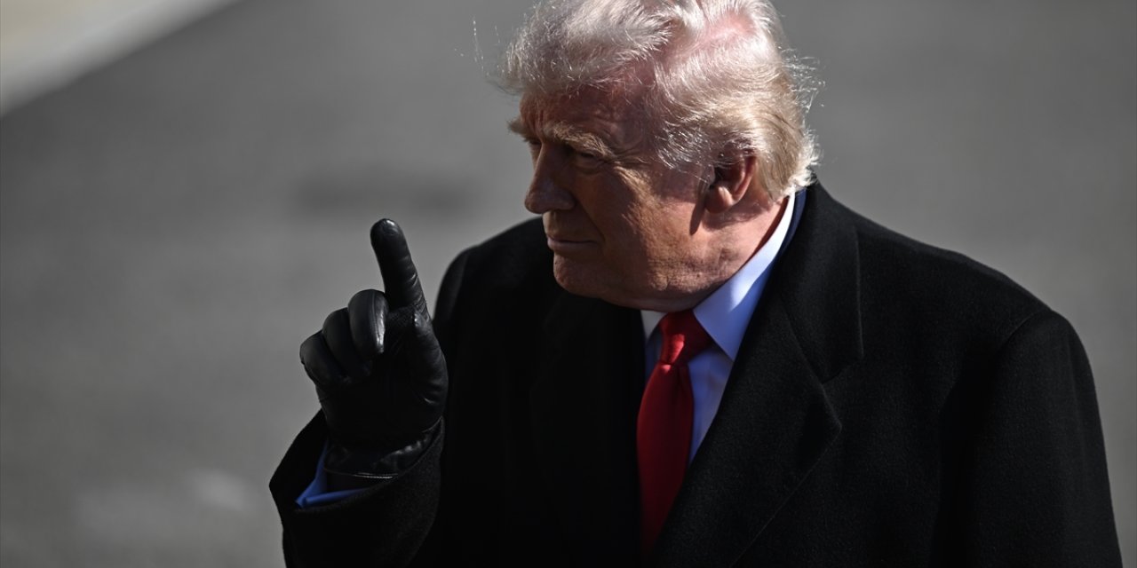 Trump urges Zelenskyy to 'get moving' on potential deal with Russia