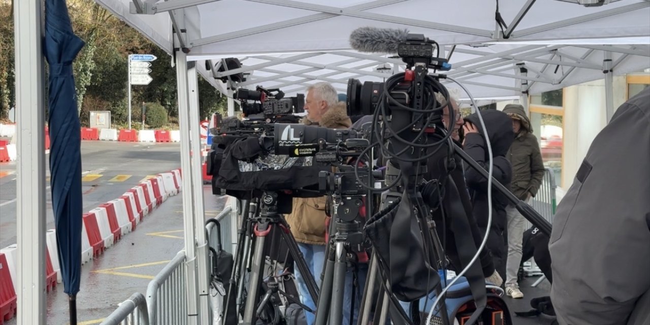 3rd round of trilateral Ukraine talks begin in Geneva