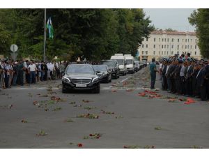 Uzbekistan bidding farewell to President Islam Karimov