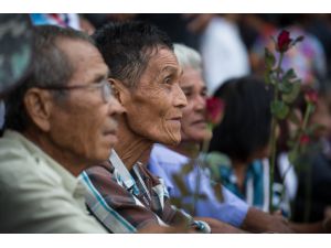 Ex-Thai PM calls junta plan to sieze assets 'illegal'