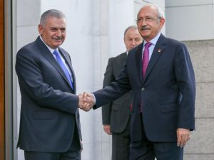 Ankara: PM, main opposition leader discuss FETO, Syria