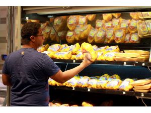 Turkish products hit Qatar shelves as blockade remains