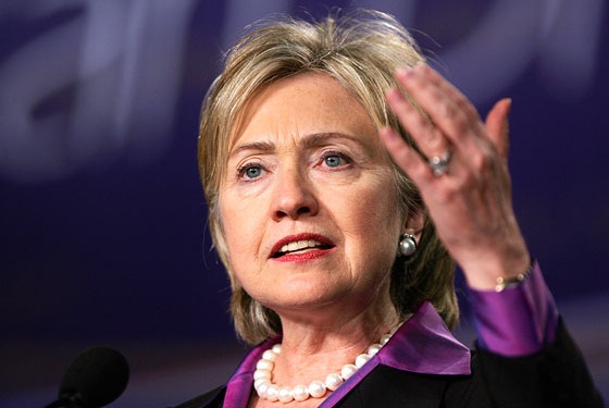 Reports: Hillary Clinton to Announce Presidential Bid Sunday