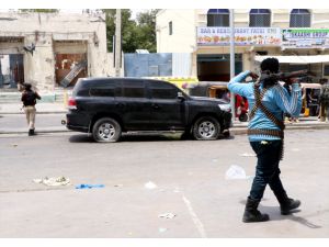 UPDATE - Somalia: Bombing targeting Turkish vehicle injures 2