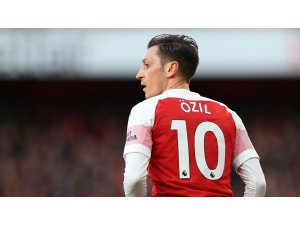US backs Mesut Ozil in row with China over Uighurs