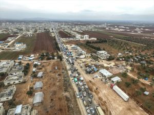 Syria: 90,000 civilians flee Idlib over last 4 days