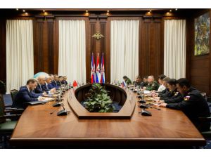 Russian, Turkish military hold meeting on grain export from Ukraine's port