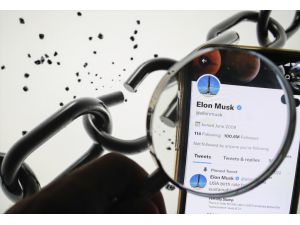 UPDATE - Elon Musk pulling out of $44 billion Twitter deal