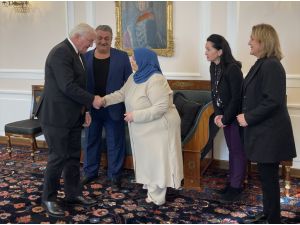 German president receives family of 1992 Molln arson attack victims