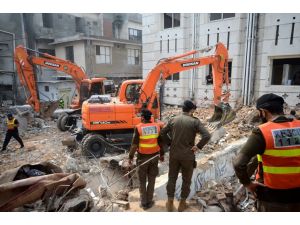 UPDATE 2 - Death toll from boat capsize in northwest Pakistan rises to 51