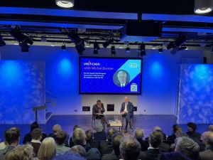 EU chief negotiator says Brexit 'lose-lose game'