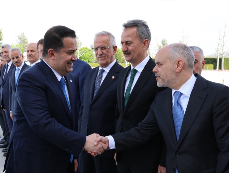 Türkiye’s President Erdogan welcomes Iraqi premier in Ankara