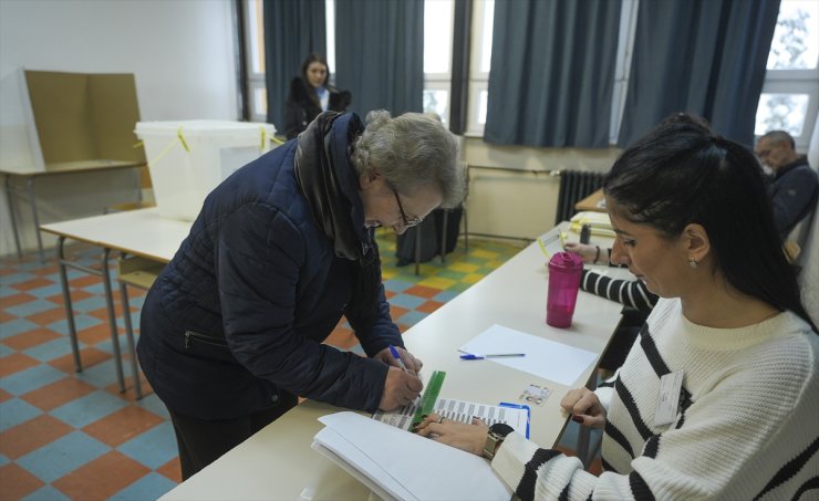 Bosnia's Serb-majority entity heads to polls to pick new president